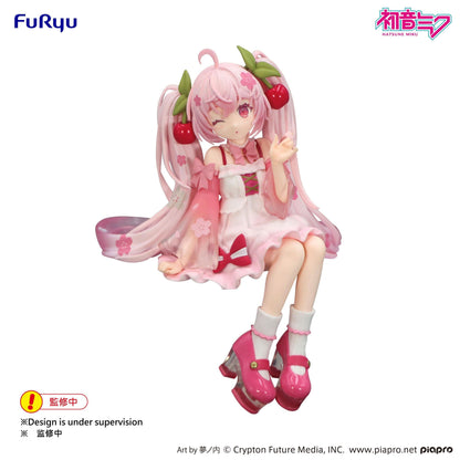 Hatsune Miku Noodle Stopper Figure Sakura Miku 2025 Wink Ver.
