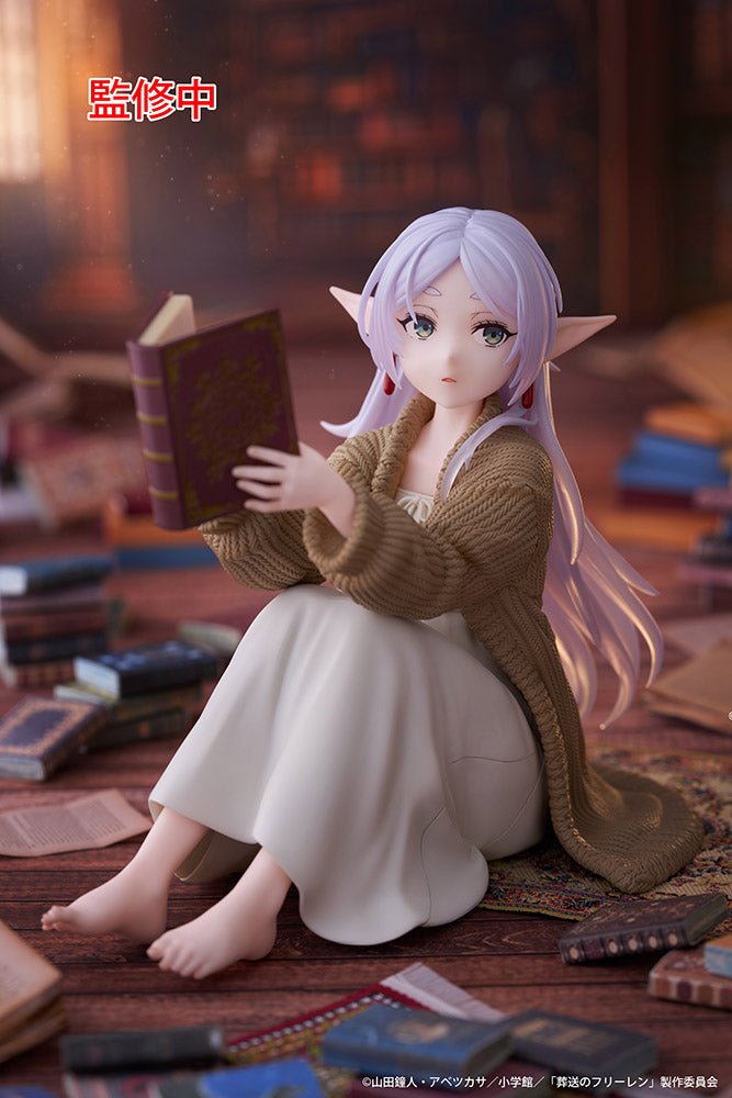 Taito - Frieren: Beyond Journey's End Desktop Cute Figure - Frieren (Roomwear Ver.) - Good Game Anime